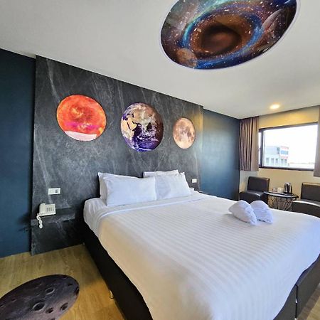 Oscar Palace Hotel & Wellness Center Ban Khlong Phruan Buitenkant foto