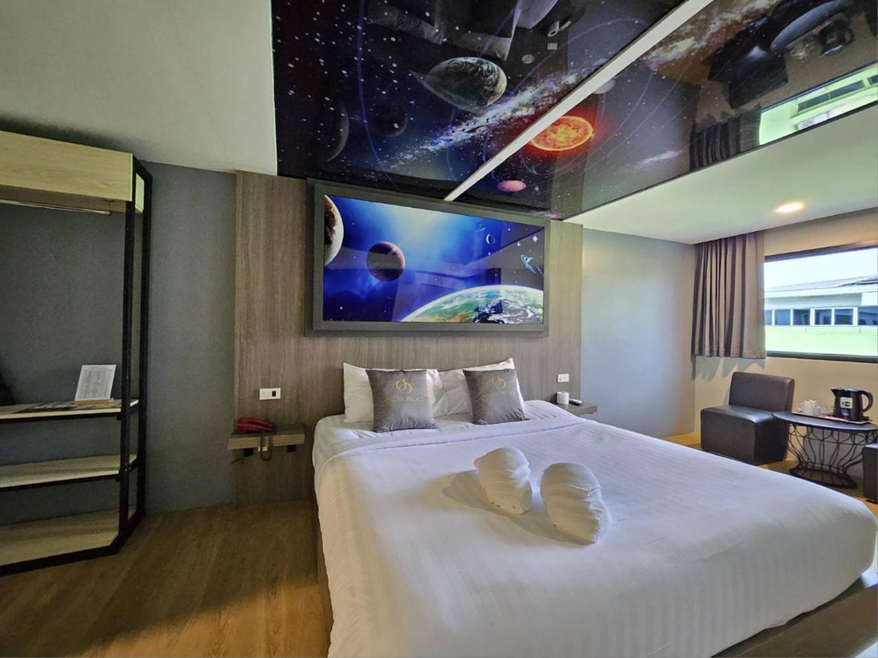 Oscar Palace Hotel & Wellness Center Ban Khlong Phruan Buitenkant foto